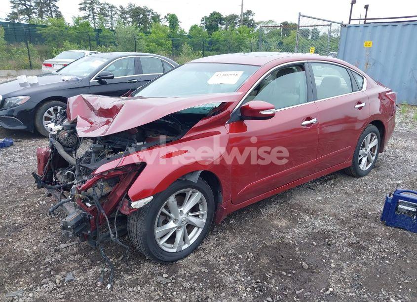 Photo 2 of 2013 Nissan Altima 2.5 SV (VIN 1N4AL3AP9DC260545)