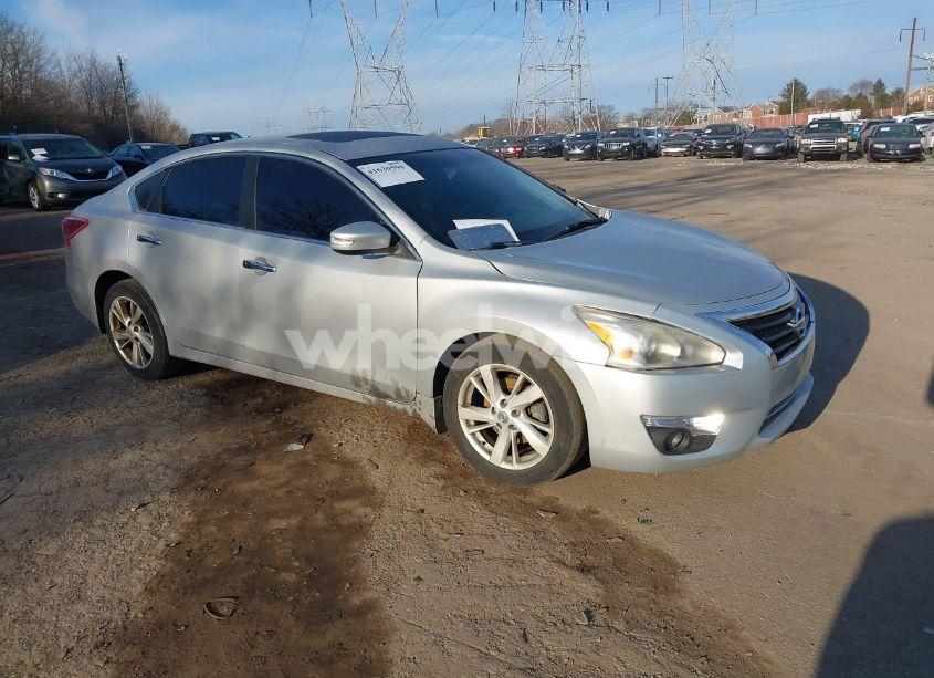 2013 Nissan Altima 2.5 SV (VIN 1N4AL3AP9DC269245) main photo