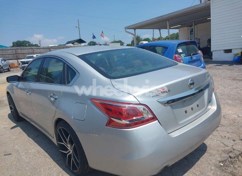 Photo 3 of 2013 Nissan Altima 2.5 S (VIN 1N4AL3AP9DC271626)