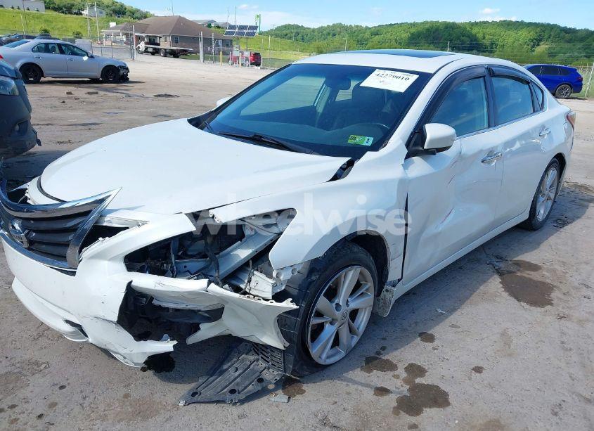 Photo 2 of 2013 Nissan Altima 2.5 SL (VIN 1N4AL3AP9DC288992)