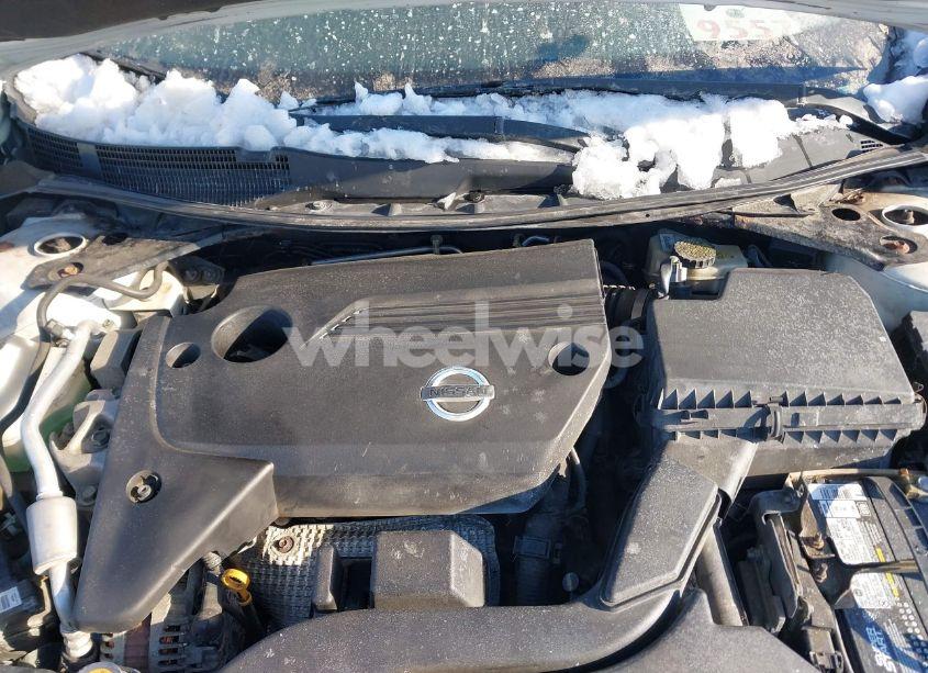 Photo 10 of 2013 Nissan Altima 2.5 S (VIN 1N4AL3AP9DC290855)