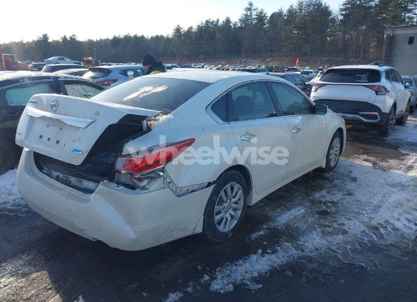 Photo 4 of 2013 Nissan Altima 2.5 S (VIN 1N4AL3AP9DC290855)