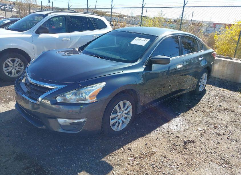 Photo 2 of 2013 Nissan Altima 2.5 S (VIN 1N4AL3AP9DC297546)