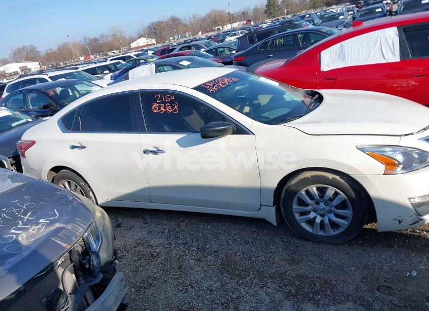 Photo 13 of 2013 Nissan Altima 2.5 S (VIN 1N4AL3AP9DC907610)