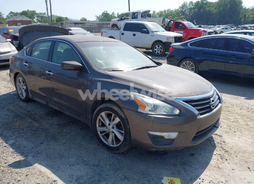2013 Nissan Altima 2.5 SV (VIN 1N4AL3AP9DC912306) main photo