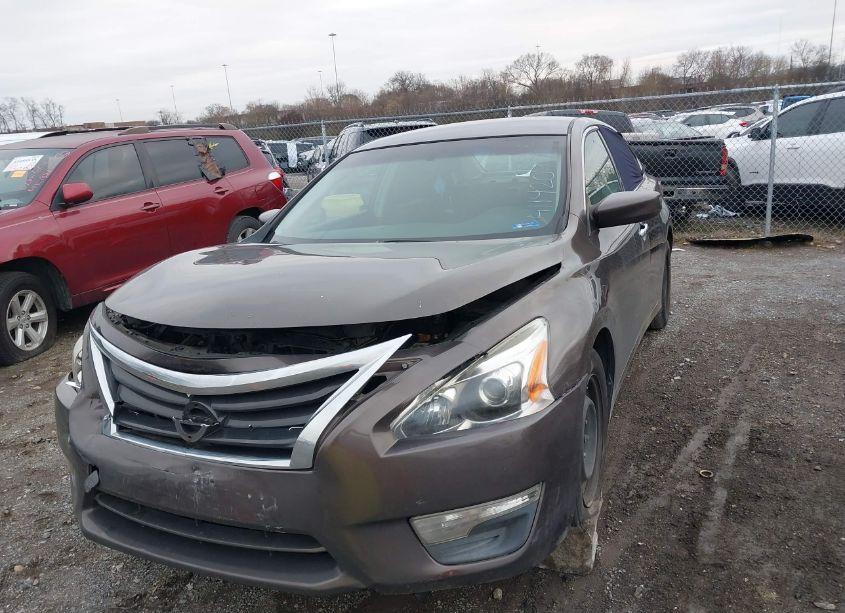 Photo 2 of 2013 Nissan Altima 2.5 S (VIN 1N4AL3AP9DC914167)