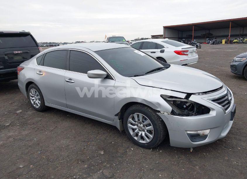 2013 Nissan Altima 2.5 SV (VIN 1N4AL3AP9DN409458) main photo