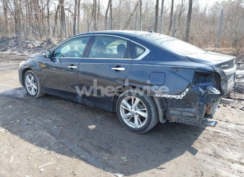 Photo 3 of 2013 Nissan Altima 2.5 SV (VIN 1N4AL3AP9DN422338)