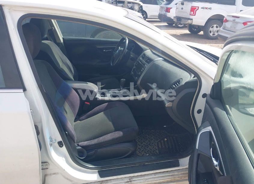 Photo 5 of 2013 Nissan Altima 2.5 SV (VIN 1N4AL3AP9DN440077)