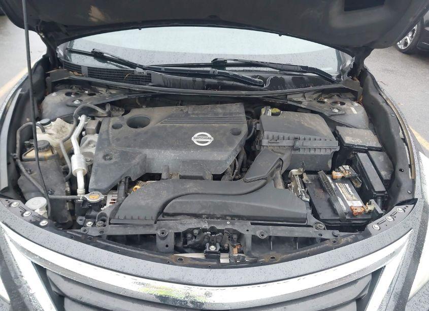 Photo 10 of 2013 Nissan Altima 2.5 S (VIN 1N4AL3AP9DN444100)