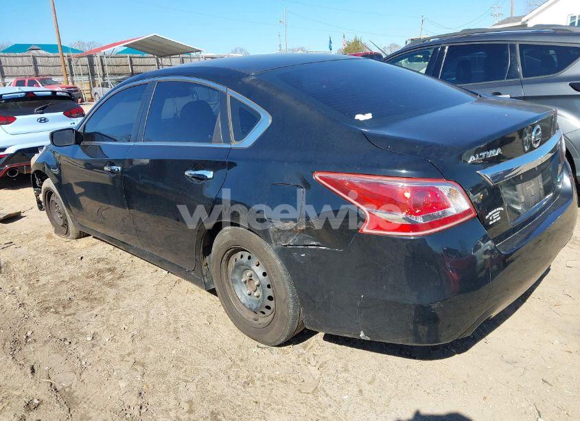Photo 3 of 2013 Nissan Altima 2.5 (VIN 1N4AL3AP9DN447482)