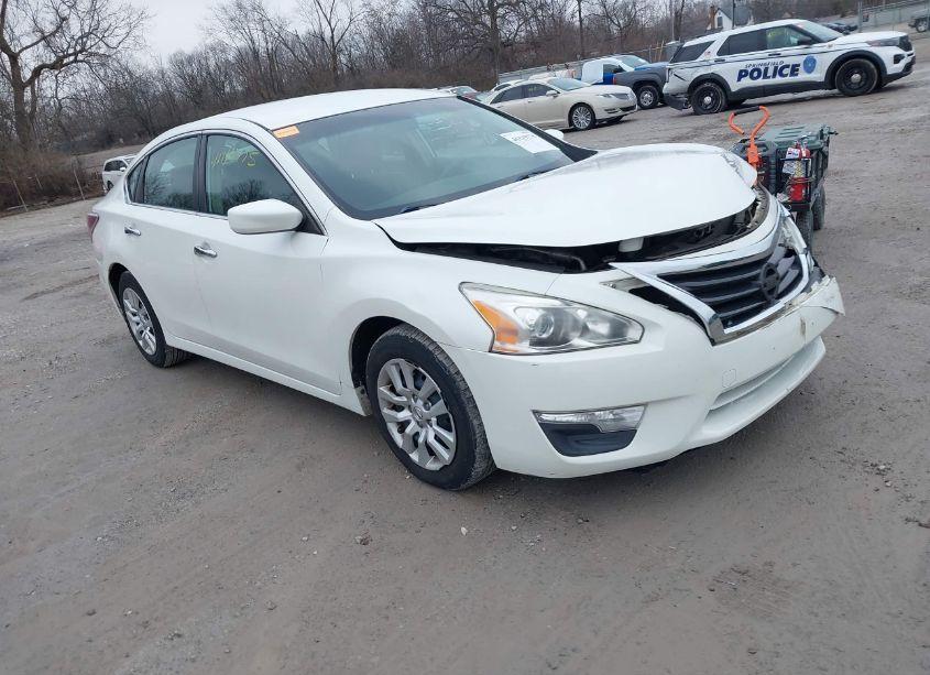 2013 Nissan Altima 2.5 S (VIN 1N4AL3AP9DN457641) main photo