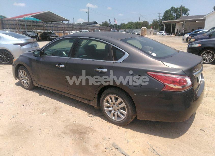 Photo 3 of 2013 Nissan Altima 2.5 S (VIN 1N4AL3AP9DN460135)