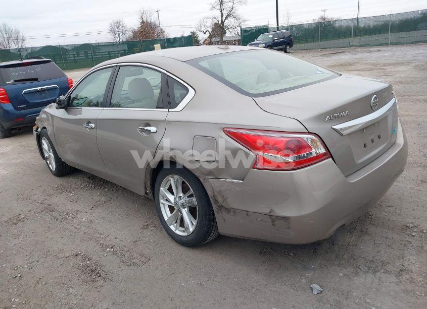 Photo 3 of 2013 Nissan Altima 2.5 SV (VIN 1N4AL3AP9DN462662)