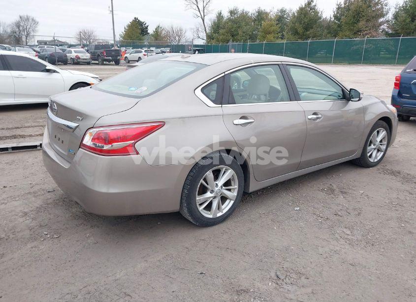 Photo 4 of 2013 Nissan Altima 2.5 SV (VIN 1N4AL3AP9DN462662)