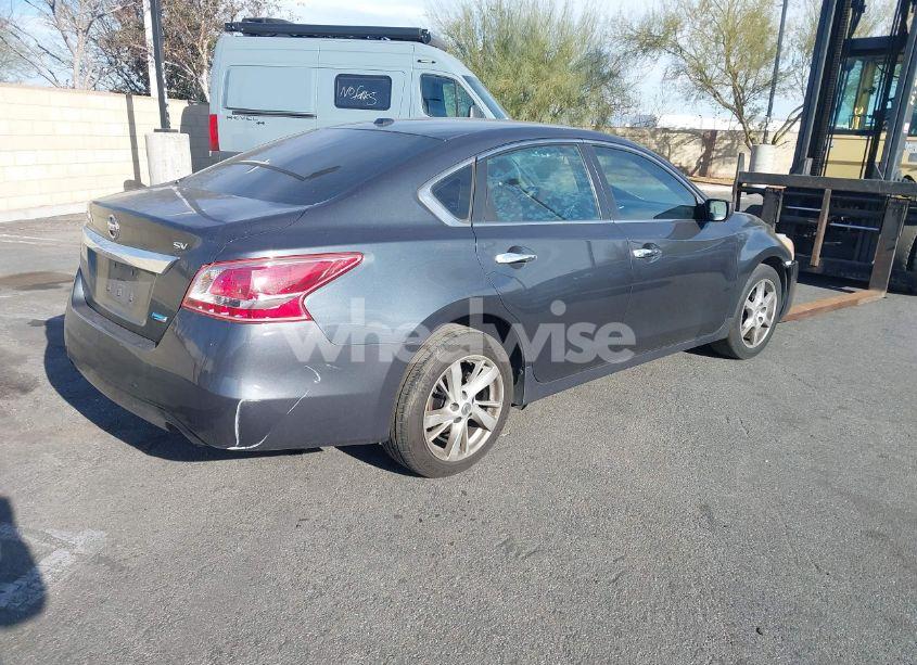 Photo 4 of 2013 Nissan Altima 2.5 SV (VIN 1N4AL3AP9DN487853)