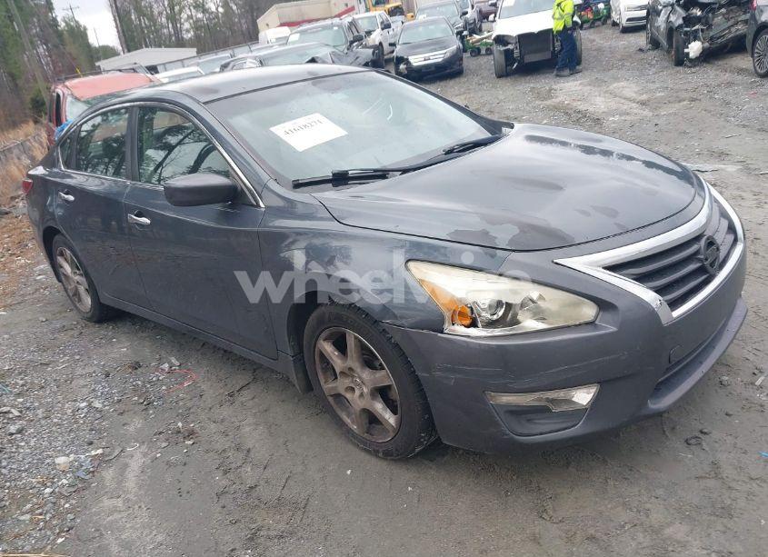 2013 Nissan Altima 2.5 SV (VIN 1N4AL3AP9DN488033) main photo