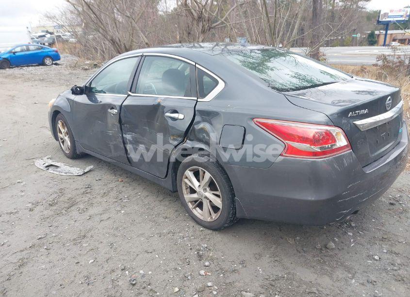 Photo 3 of 2013 Nissan Altima 2.5 SV (VIN 1N4AL3AP9DN488033)
