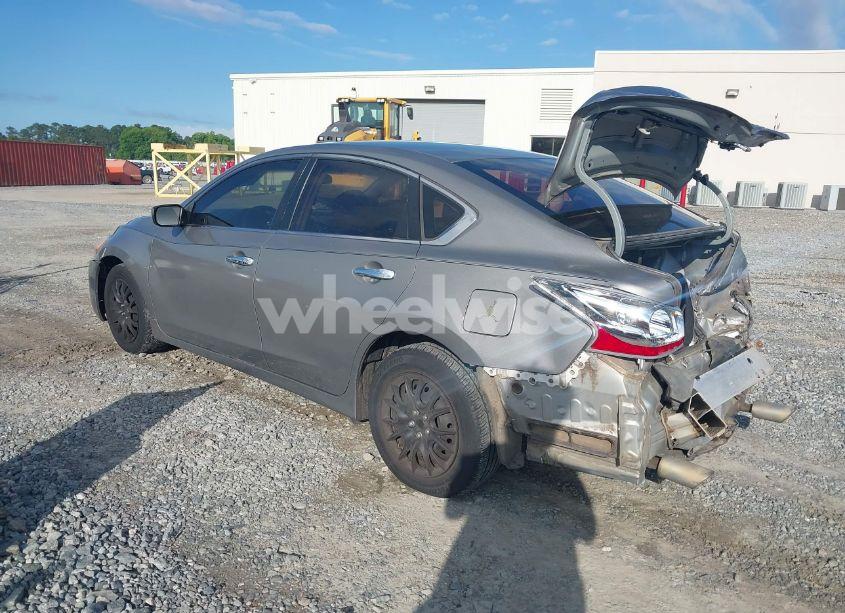 Photo 3 of 2013 Nissan Altima 2.5 S (VIN 1N4AL3AP9DN526599)