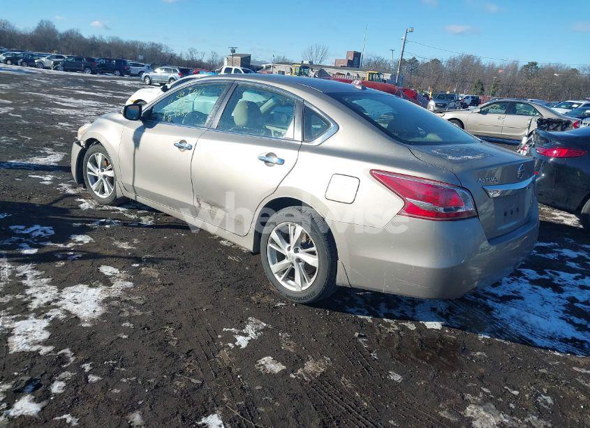 Photo 3 of 2013 Nissan Altima 2.5 SL (VIN 1N4AL3AP9DN531138)