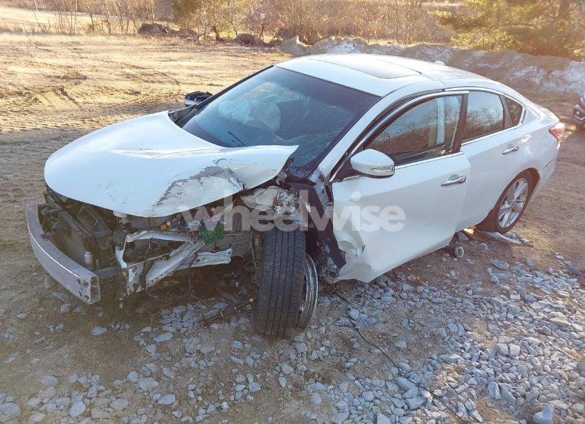 Photo 2 of 2013 Nissan Altima 2.5 SL (VIN 1N4AL3AP9DN539157)