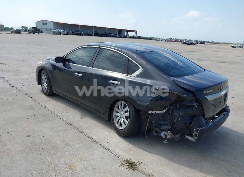 Photo 3 of 2013 Nissan Altima 2.5 S (VIN 1N4AL3AP9DN551812)