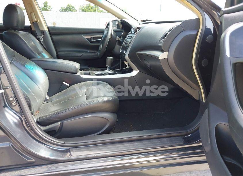 Photo 5 of 2013 Nissan Altima 2.5 S (VIN 1N4AL3AP9DN551812)