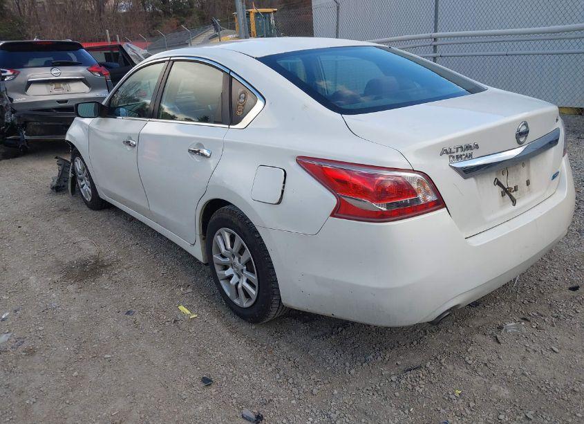 Photo 3 of 2013 Nissan Altima 2.5 S (VIN 1N4AL3AP9DN556301)