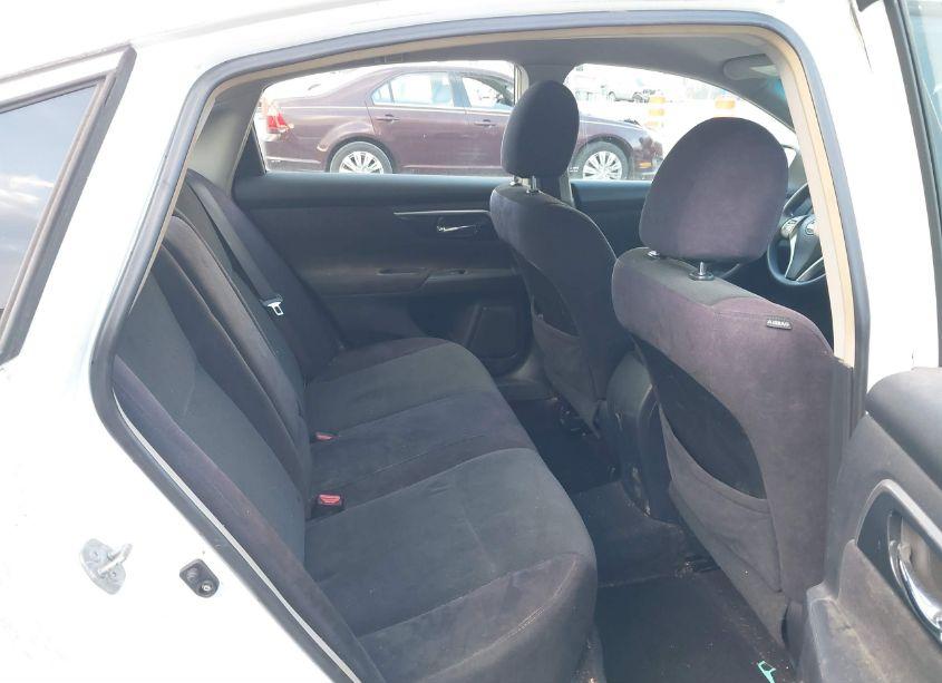 Photo 8 of 2013 Nissan Altima 2.5 S (VIN 1N4AL3AP9DN556301)