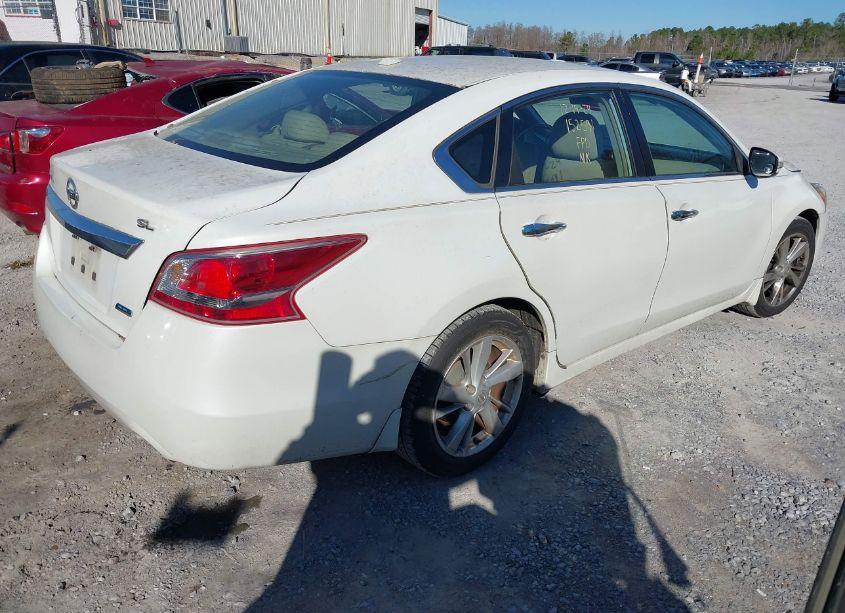 Photo 4 of 2013 Nissan Altima 2.5 SL (VIN 1N4AL3AP9DN557111)