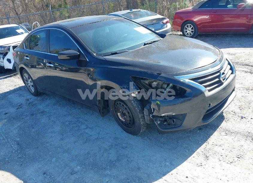 2013 Nissan Altima 2.5 S (VIN 1N4AL3AP9DN565144) main photo