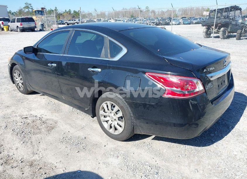 Photo 3 of 2013 Nissan Altima 2.5 S (VIN 1N4AL3AP9DN565144)