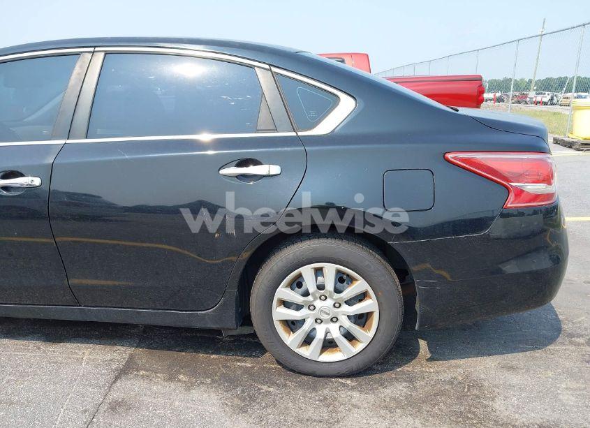 Photo 15 of 2013 Nissan Altima 2.5 S (VIN 1N4AL3AP9DN565970)