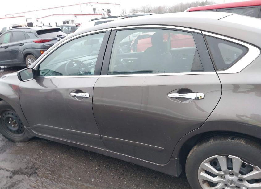 Photo 14 of 2013 Nissan Altima 2.5 S (VIN 1N4AL3AP9DN572594)