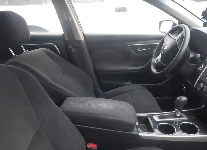 Photo 5 of 2013 Nissan Altima 2.5 S (VIN 1N4AL3AP9DN572594)