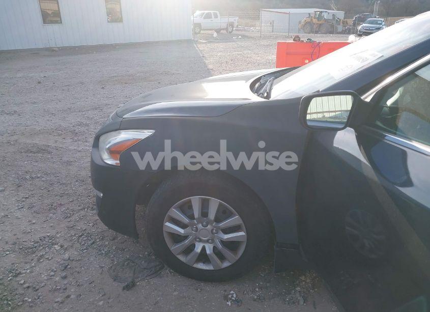 Photo 6 of 2013 Nissan Altima 2.5 S (VIN 1N4AL3AP9DN583675)