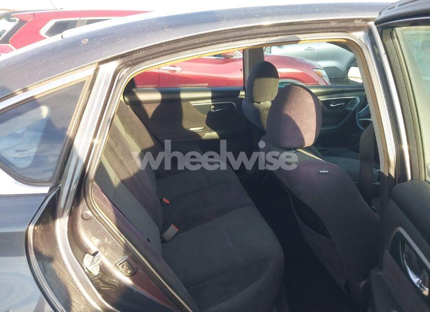 Photo 8 of 2013 Nissan Altima 2.5 S (VIN 1N4AL3AP9DN583675)