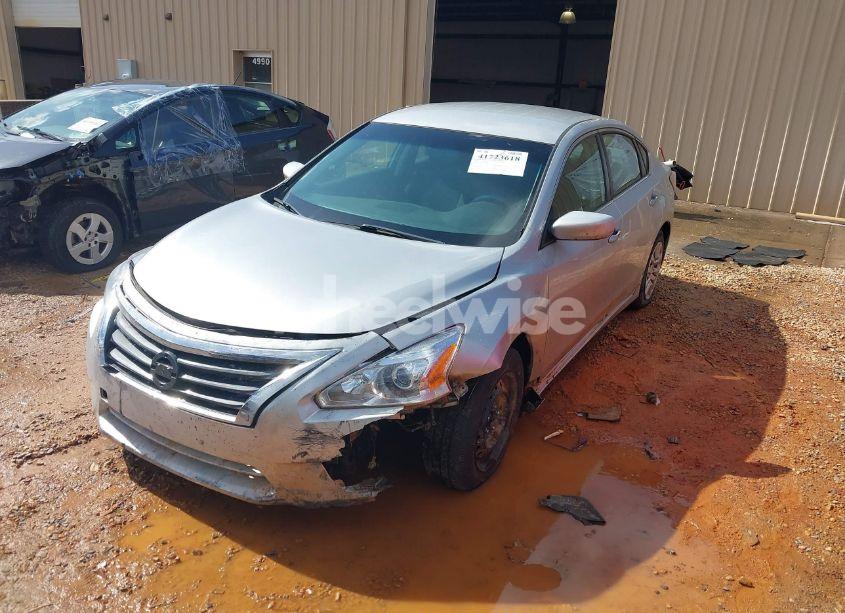 Photo 2 of 2014 Nissan Altima 2.5 S (VIN 1N4AL3AP9EC100389)
