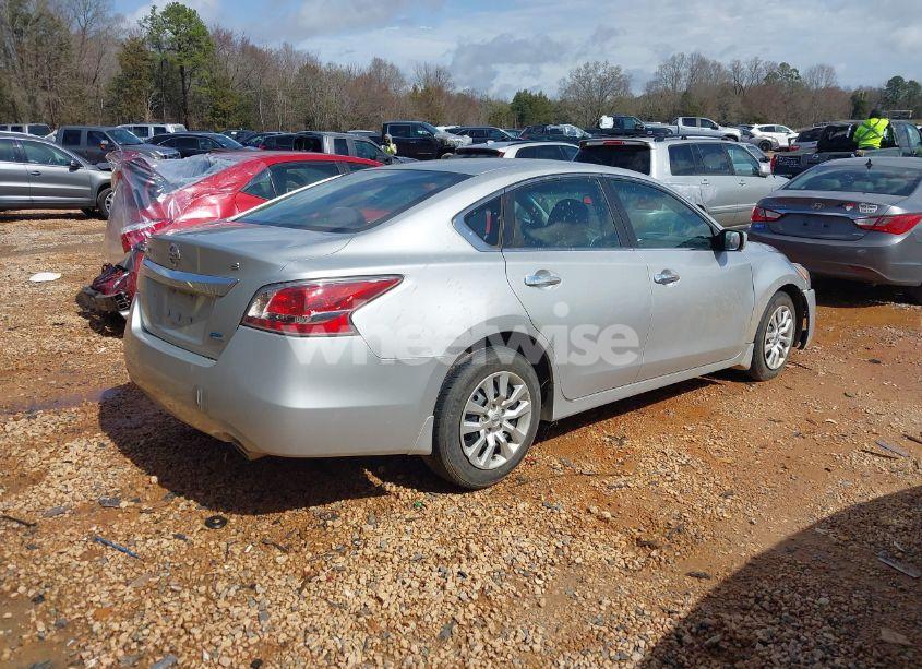 Photo 4 of 2014 Nissan Altima 2.5 S (VIN 1N4AL3AP9EC100389)