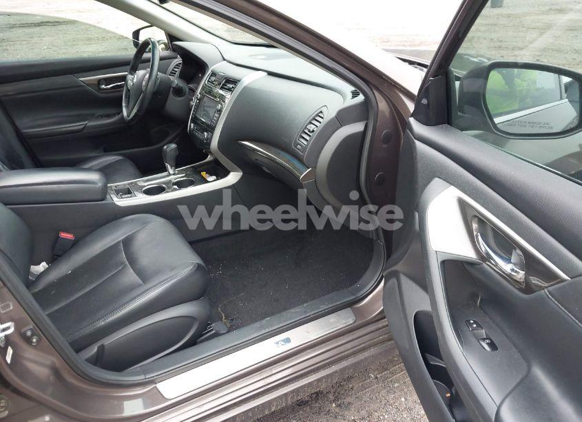 Photo 5 of 2014 Nissan Altima 2.5 SL (VIN 1N4AL3AP9EC102577)