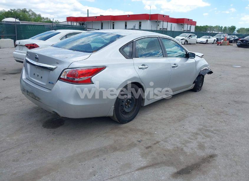 Photo 4 of 2014 Nissan Altima 2.5 S (VIN 1N4AL3AP9EC114812)