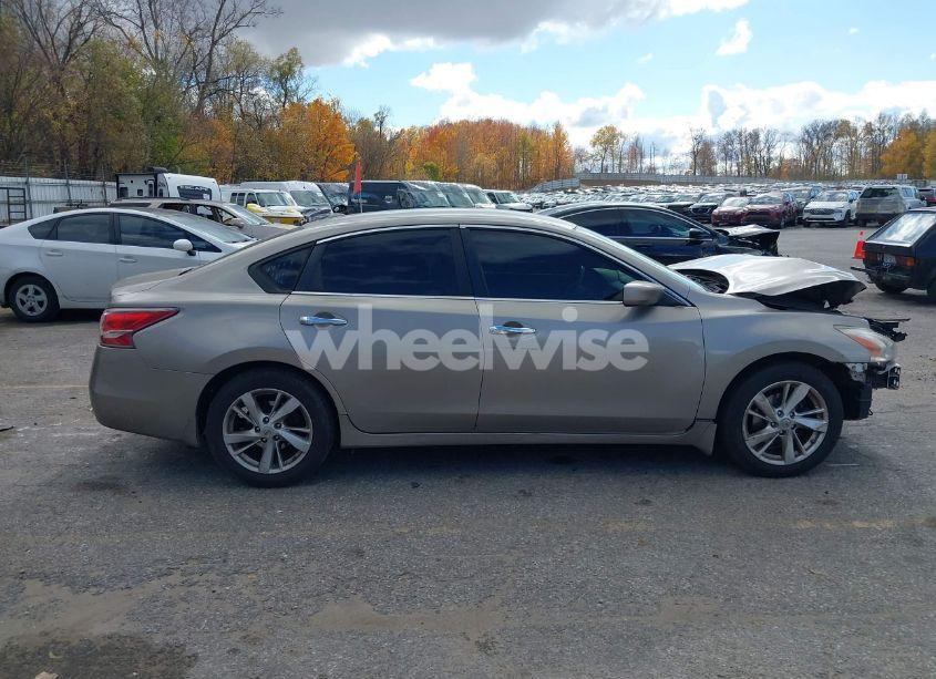 Photo 14 of 2014 Nissan Altima 2.5 SV (VIN 1N4AL3AP9EC137913)