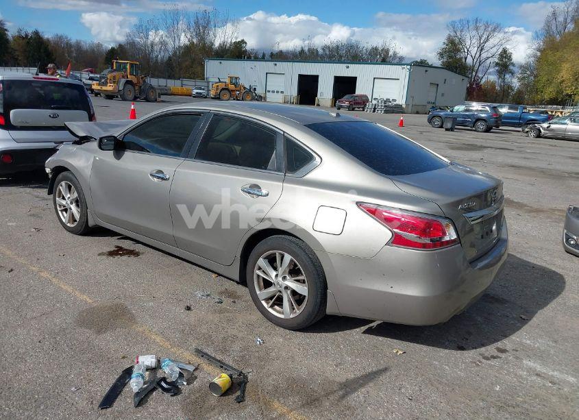 Photo 3 of 2014 Nissan Altima 2.5 SV (VIN 1N4AL3AP9EC137913)