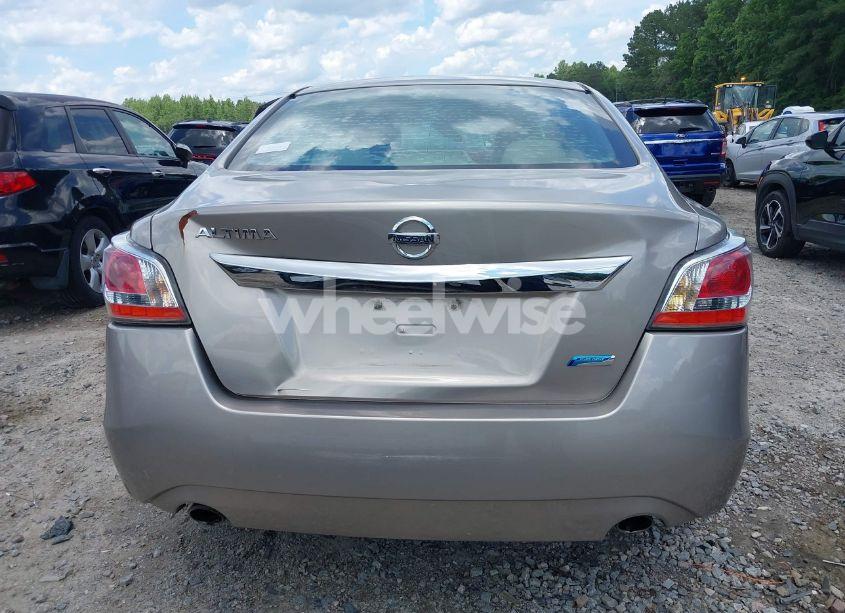 Photo 19 of 2014 Nissan Altima 2.5 (VIN 1N4AL3AP9EC139810)