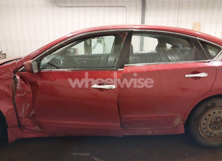 Photo 15 of 2014 Nissan Altima 2.5 S (VIN 1N4AL3AP9EC140665)