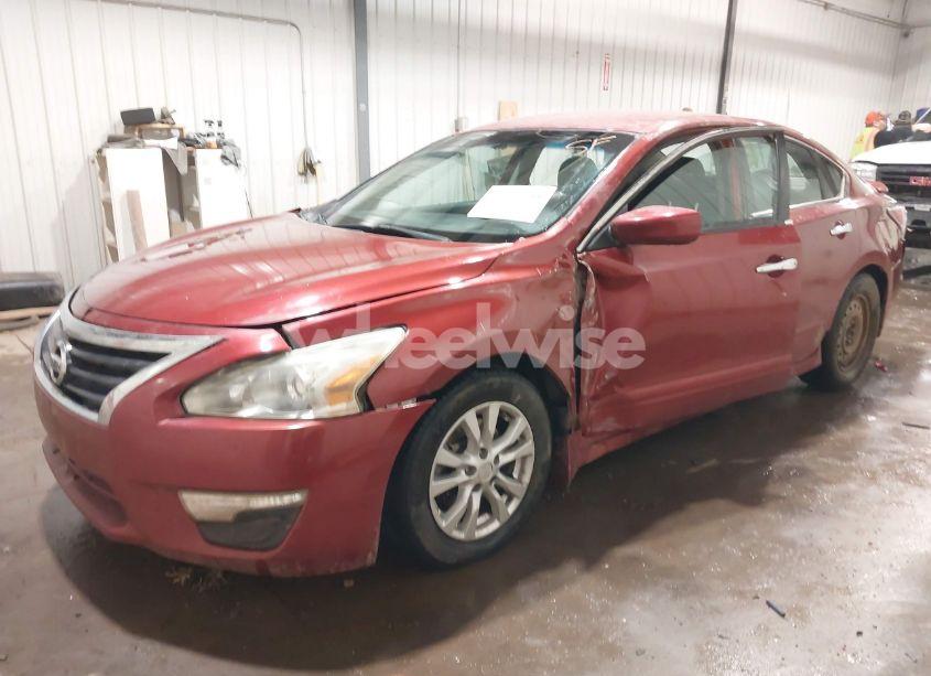 Photo 2 of 2014 Nissan Altima 2.5 S (VIN 1N4AL3AP9EC140665)