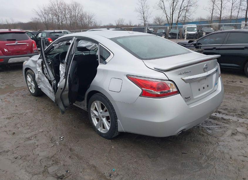Photo 3 of 2014 Nissan Altima 2.5 SV (VIN 1N4AL3AP9EC142058)