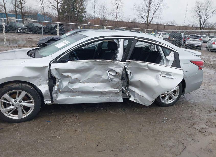 Photo 6 of 2014 Nissan Altima 2.5 SV (VIN 1N4AL3AP9EC142058)