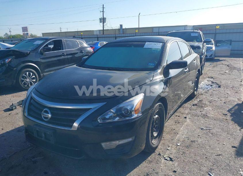 Photo 2 of 2014 Nissan Altima 2.5 S (VIN 1N4AL3AP9EC142707)