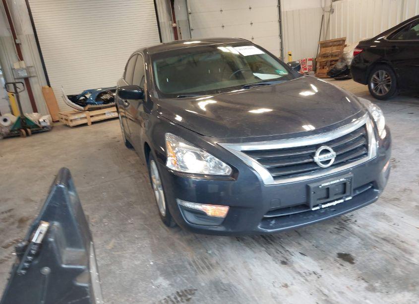 2014 Nissan Altima 2.5 SV (VIN 1N4AL3AP9EC143128) main photo